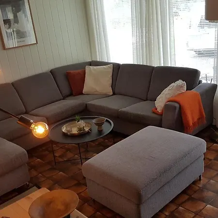 Leite Gard Near Atlantic Road In Hustadvika 度假居