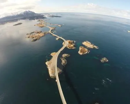 度假居 Leite Gard Near Atlantic Road In Hustadvika