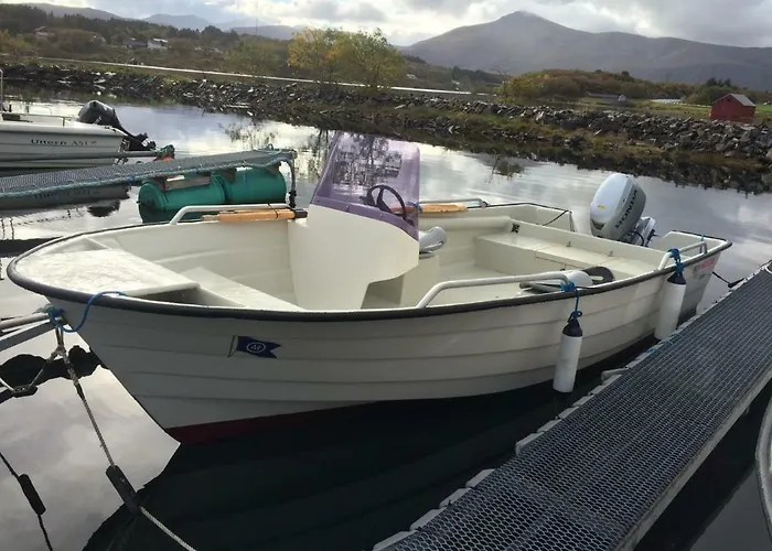 Tatil Evi Leite Gard Near Atlantic Road In Hustadvika *